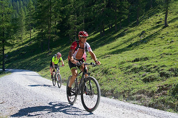 Von Forstau zur Oberhütte