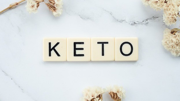 Keto- oder Low Carb High Fat Diät