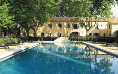 Outdoor Pool - ©Domaine de Manville