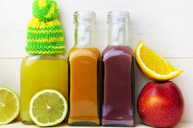 Ob als Saft, Smoothie oder ganze Frucht - Superfoods können Erkältungen vorbeugen und das Immunsystem stärken - ©Silviarita by Pixabay.de