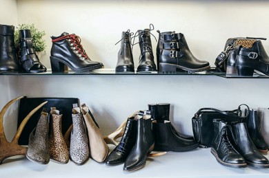 Schuhe sollten vor allem passen - ©Rachel Claire from Pexels