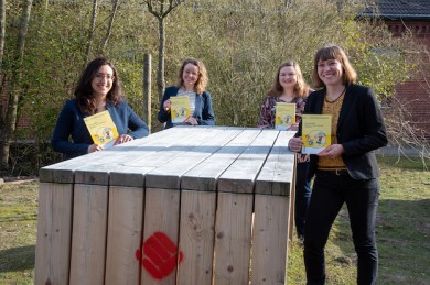 Die Mitarbeiterinnen der PMS-KIDS-Studie präsentieren ihre Ergebnisse - ©http://www.fh-muenster.de/pressestelle