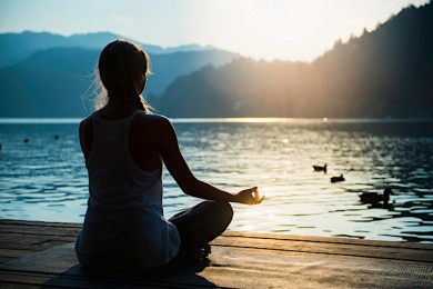 Meditation als Schlüssel zur psychischen Gesundheit - ©microgen by Depositphotos