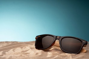 Sonnenbrillen - ©Korolkov by Depositphotos
