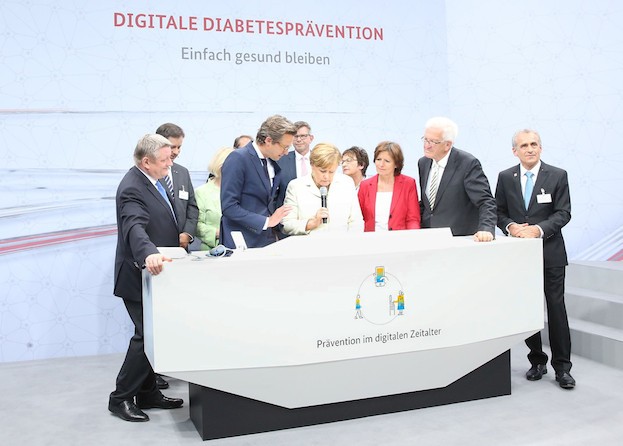 Hochkarätiger Besuch beim Digital-Gipfel des Bundesministeriums für Wirtschaft und Energie