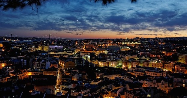 Die portugiesische Hauptstadt bei Nacht
