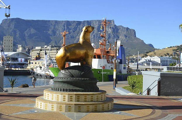 Kapstadt Waterfront mit Tafelberg