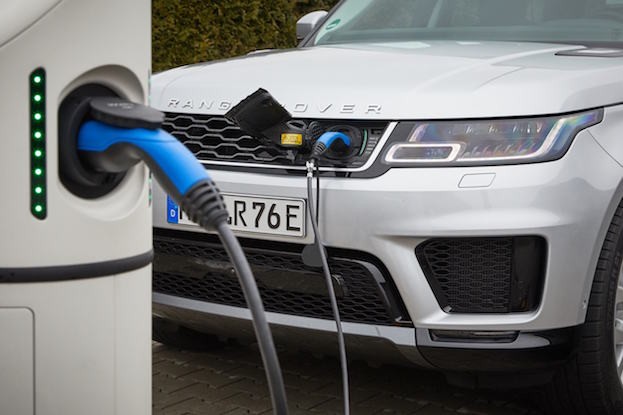 Range Rover mit Plug-in Hybridantrieb 