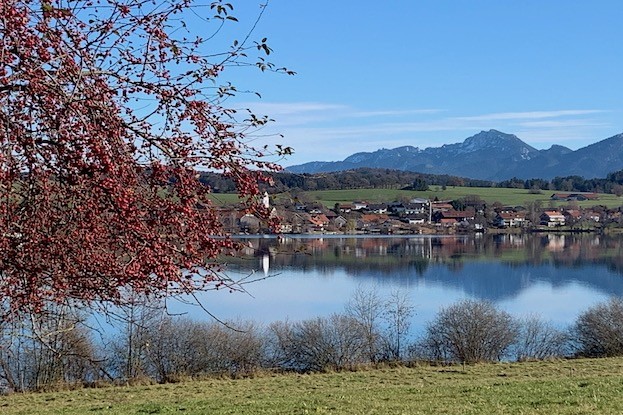 Wandern am Riegsee bei Murnau