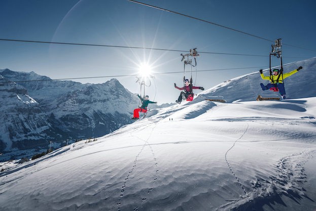 Im Skigebiet Grindelwald-First wird man zum absoluten Überflieger 
