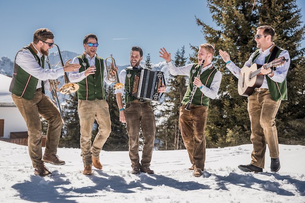 Rock rund um den Wilden Kaiser beim Blasmusik-Festival