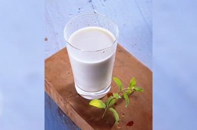 Besser als Wasser: Milch! - ©Landesvereinigung der Bayerischen Milchwirtschaft e. V.