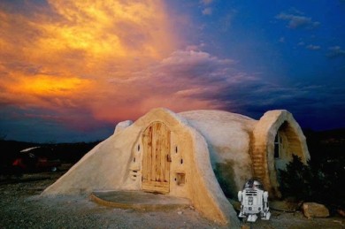 Unterkunft für Star-Wars und Fantasy Fans - ©2018 Airbnb Inc.