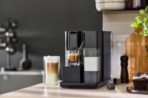 Qbo MILK MASTER Velvet Black - ©Tchibo